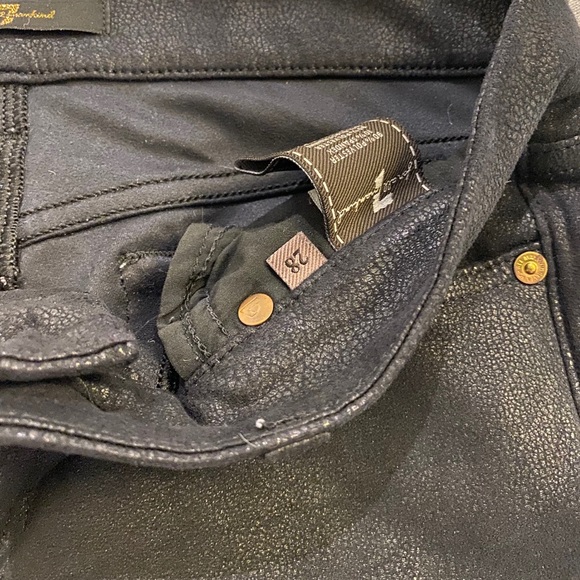 7 Jeans - Picture 2 of 4